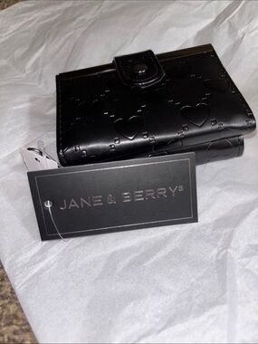 Jane & Berry Black Heart-Embossed Card & Key Holder